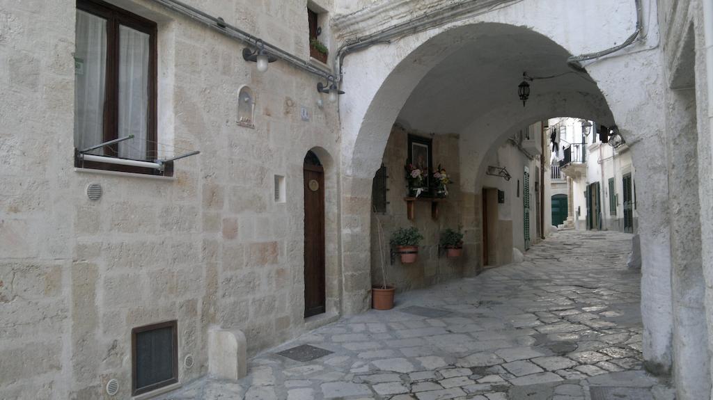 Arco Sallustio Monopoli Exterior photo